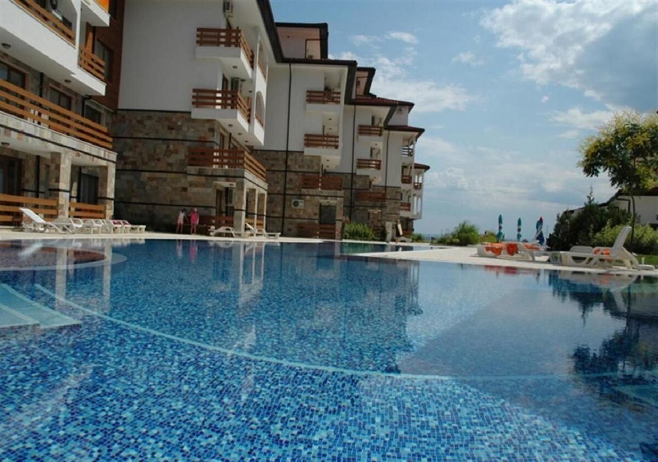 Robinson Beach Apartments 엘레니테 외부 사진
