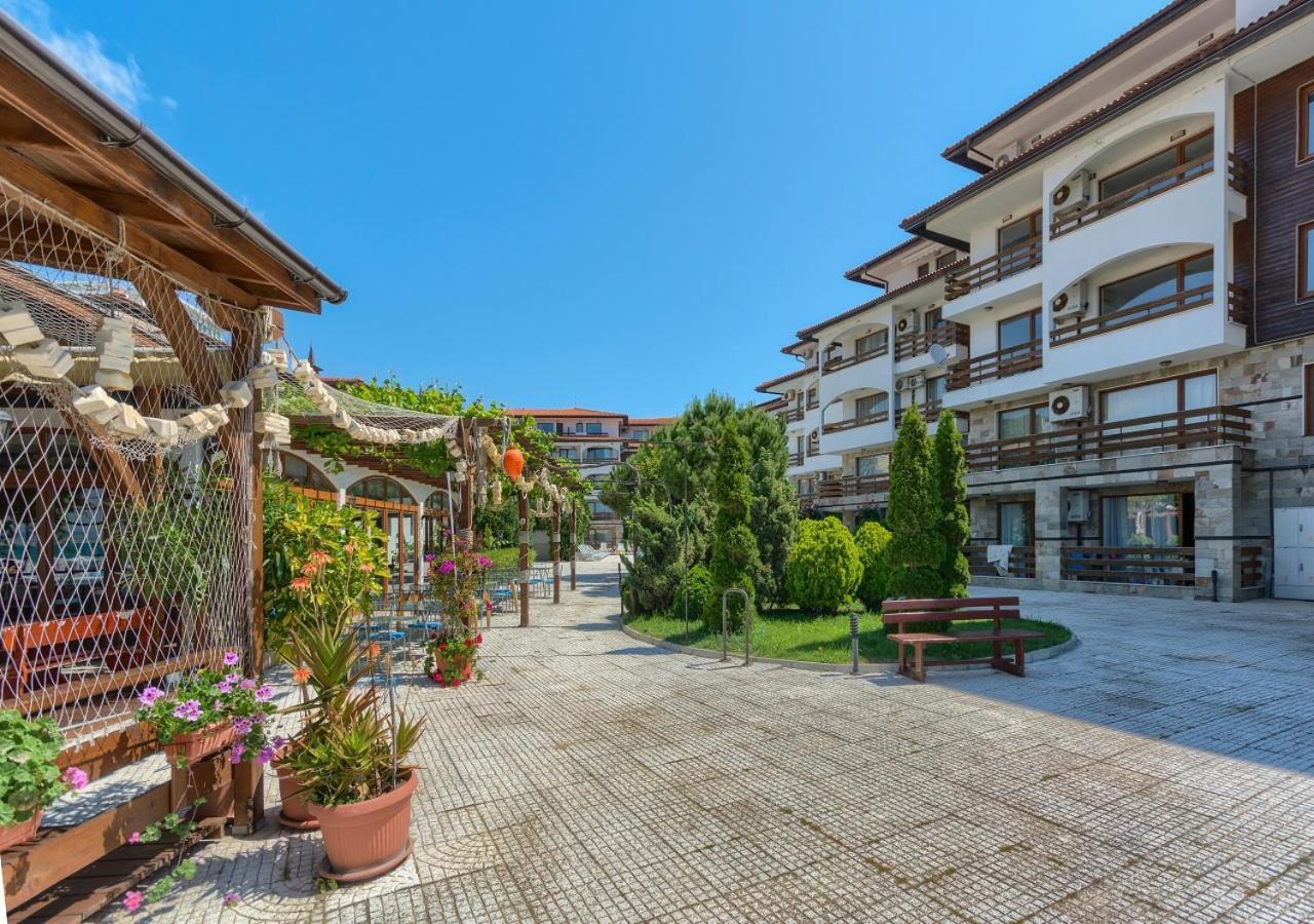 Robinson Beach Apartments 엘레니테 외부 사진