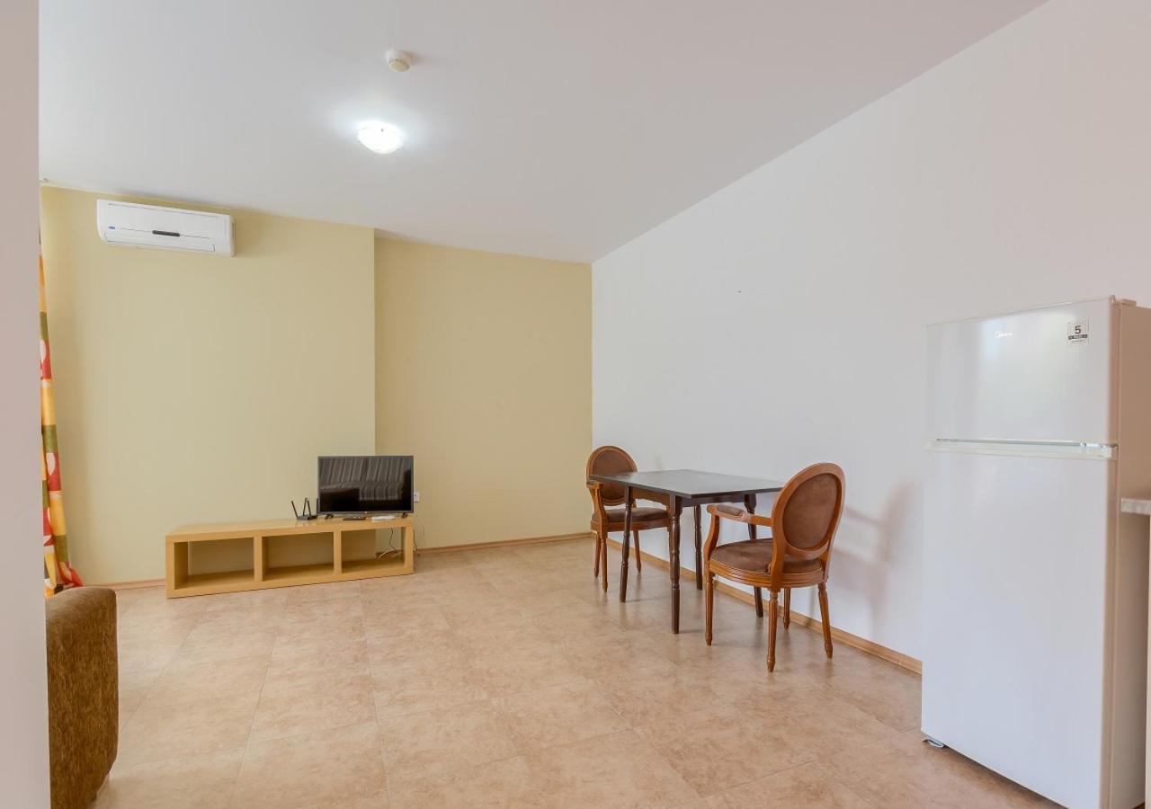 Robinson Beach Apartments 엘레니테 외부 사진