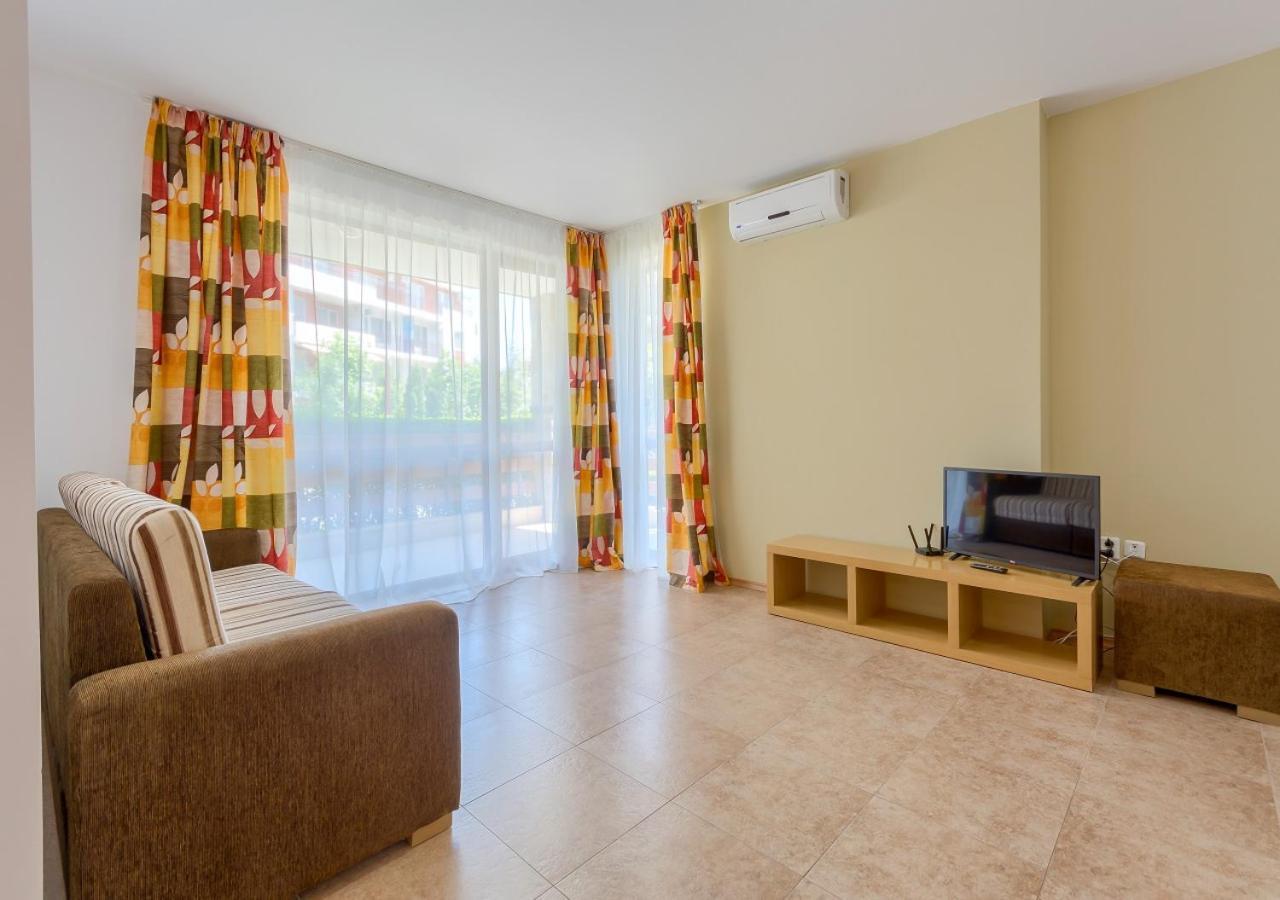Robinson Beach Apartments 엘레니테 외부 사진