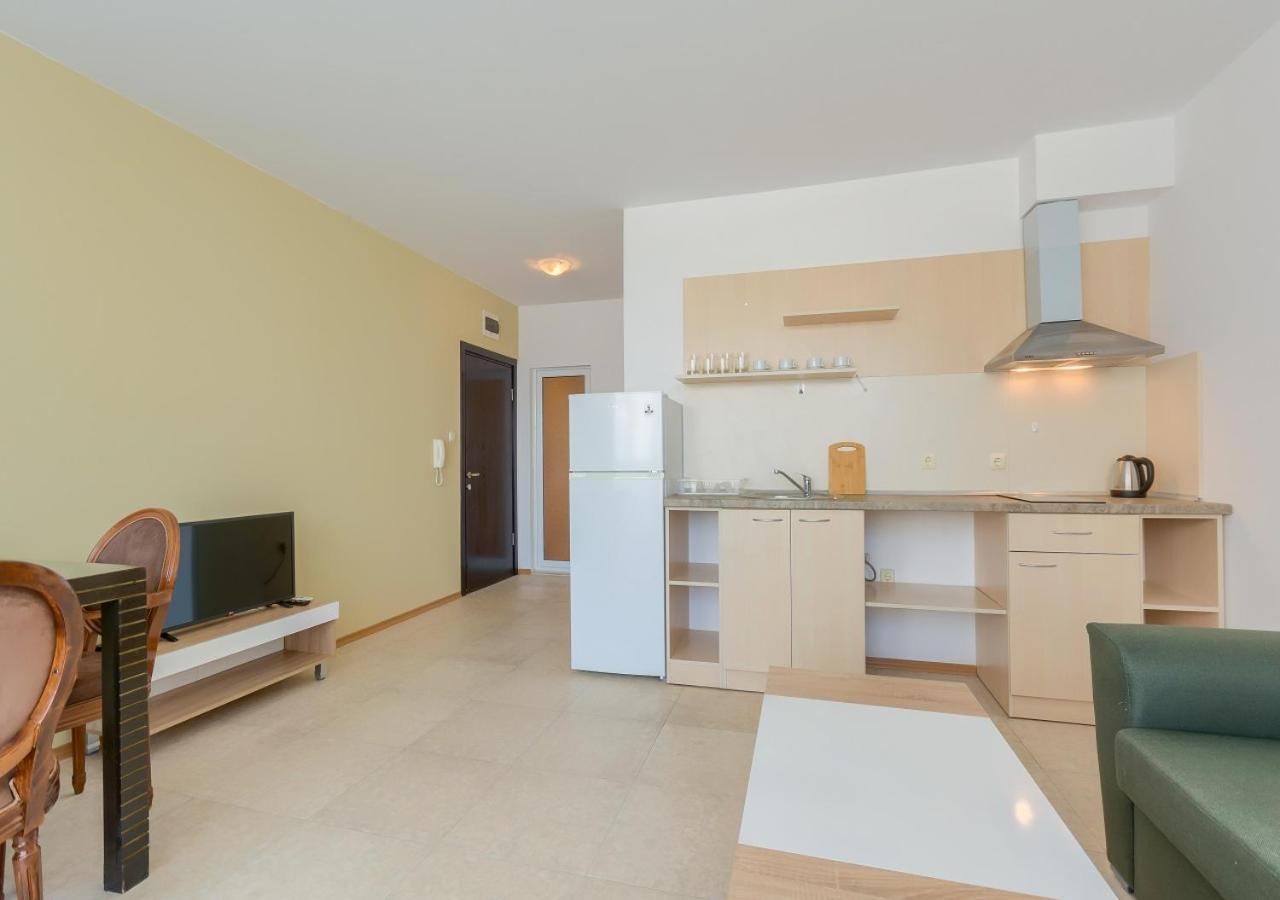 Robinson Beach Apartments 엘레니테 외부 사진