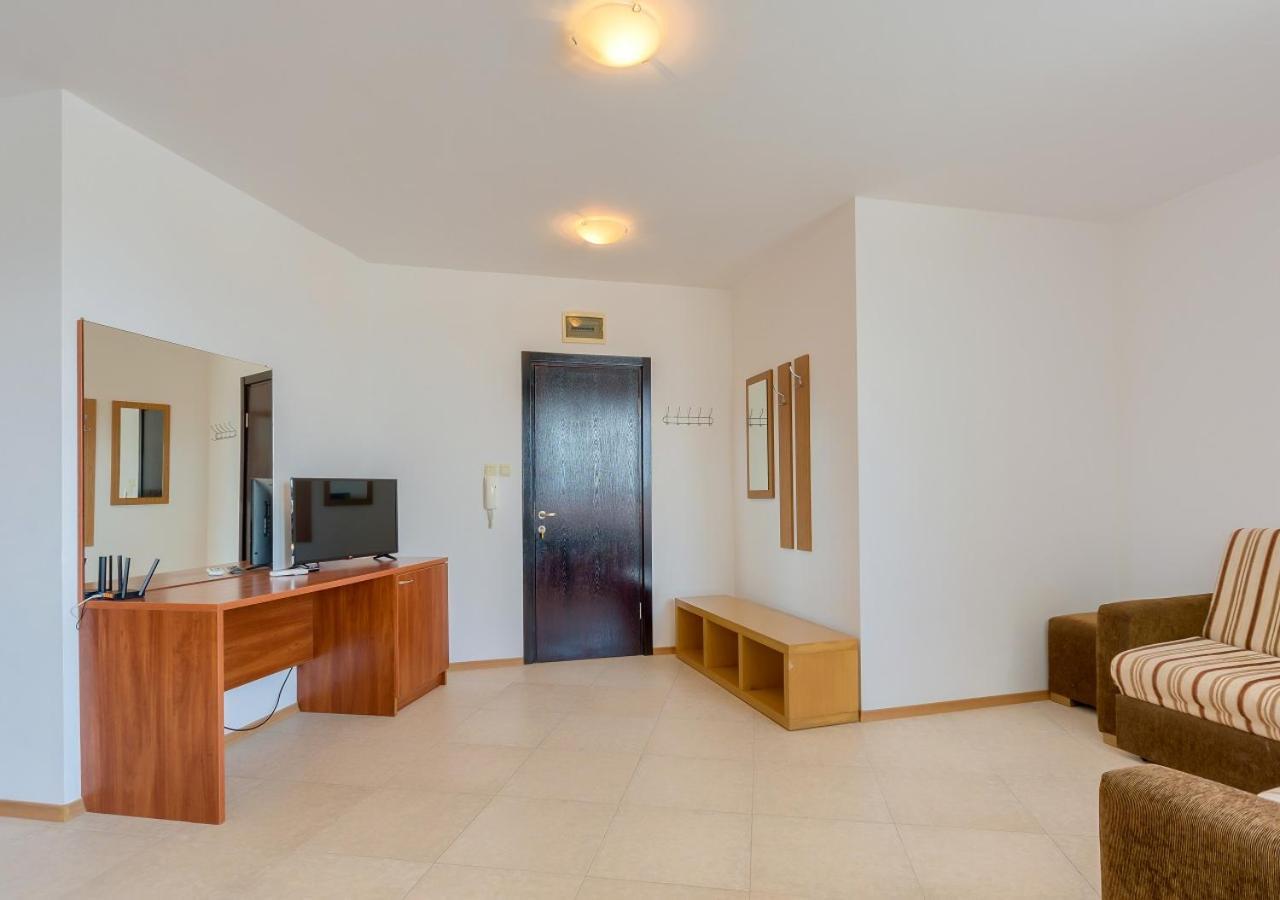 Robinson Beach Apartments 엘레니테 외부 사진