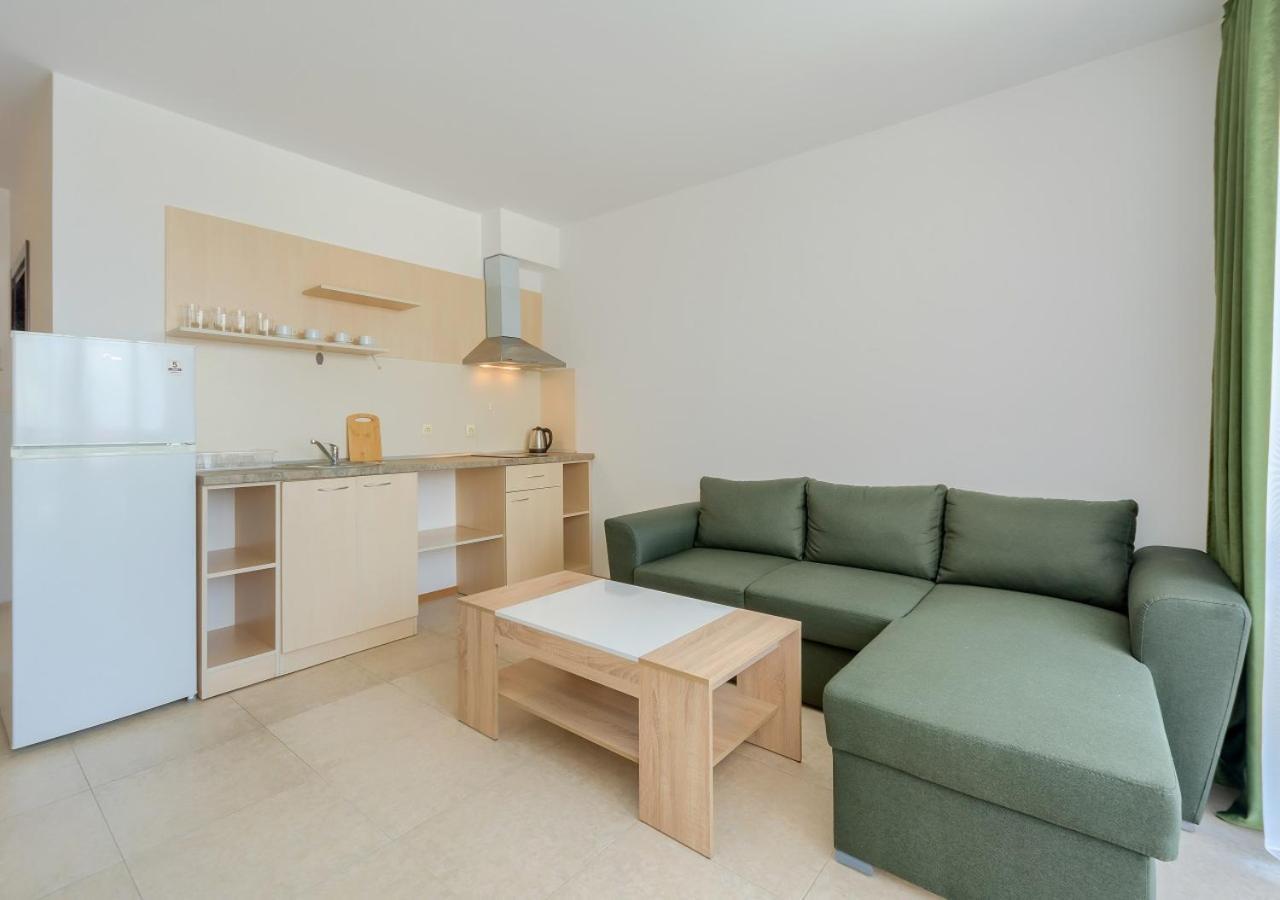 Robinson Beach Apartments 엘레니테 외부 사진